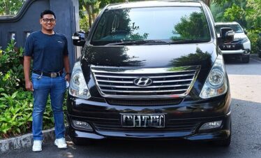 Luxe auto met een Privéchauffeur Indonesië