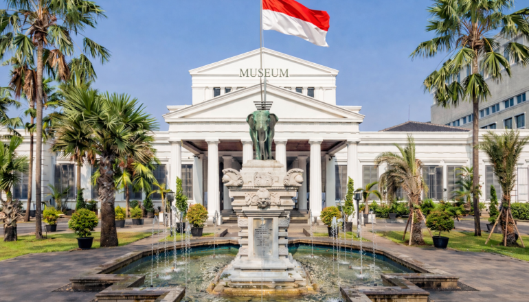 National Museum Jakarta met historische collecties en het iconische olifantenbeeld