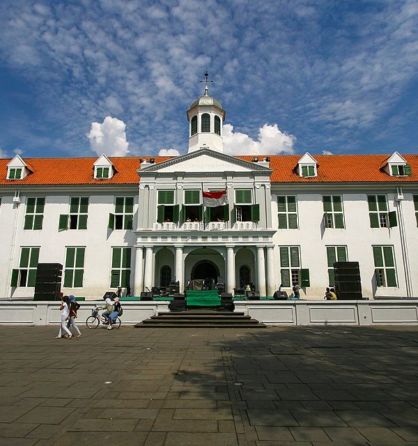 Museum Fatahillah in het oude Batavia tijdens een historische Nederlands-Indië reis op Java